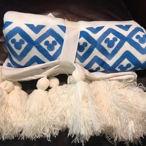 Disney Homestead Blue & White Throw Blanket NWT
